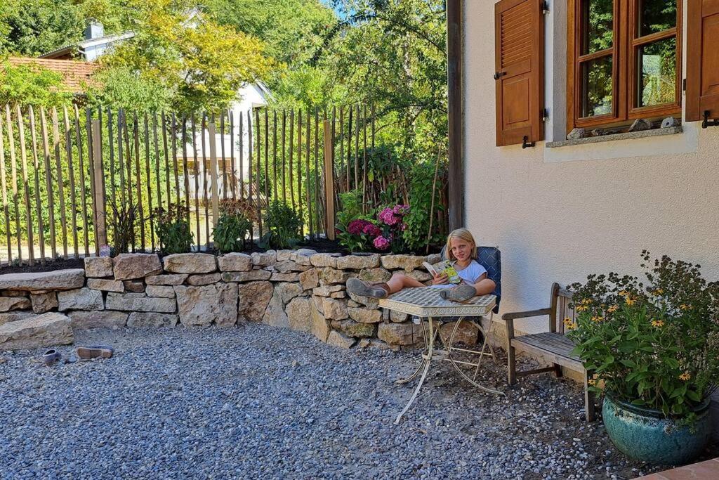 Gemuetliche Waldrandlage In Badenweiler Sehringen Ferienwohnung ภายนอก รูปภาพ